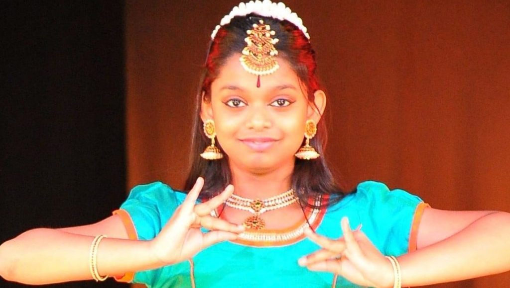 Junge indische Tänzerinnen zu Gast bei der #ChildaidNight